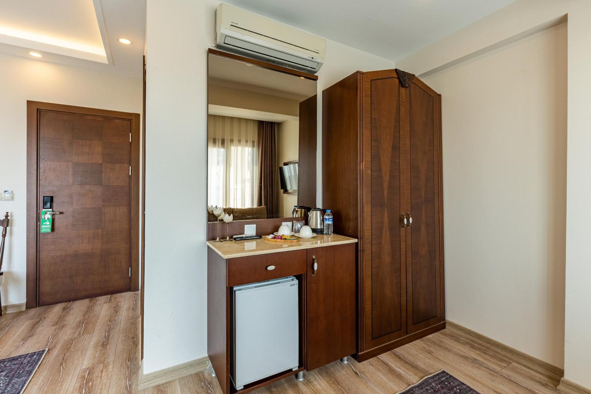 Menar Hotel&Suites -Old City Sultanahmet Estambul Habitación foto